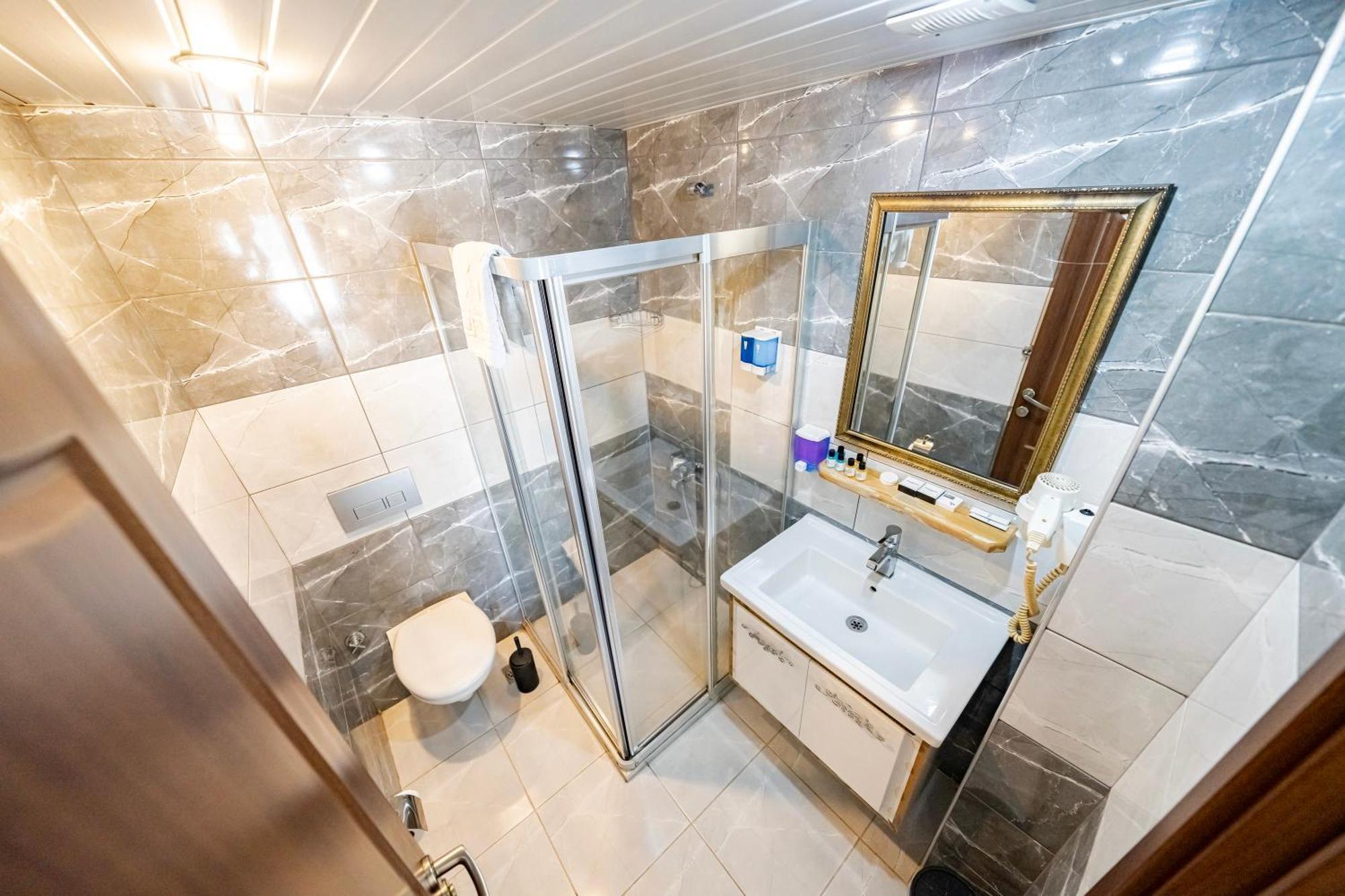 Grand Hamit Hotel